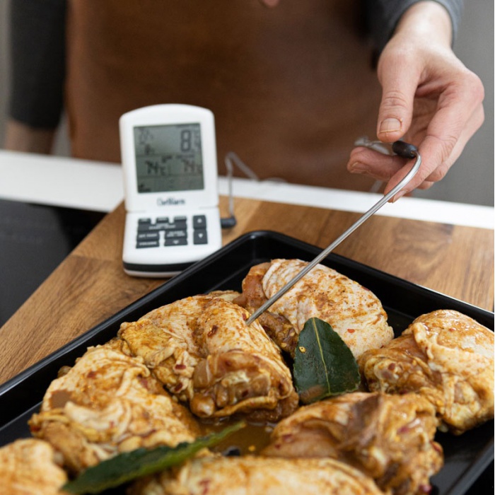 https://thermometer.co.uk/4795-square_large_default/chefalarm-cooking-thermometer-timer.jpg