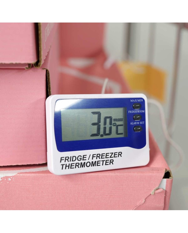 Guide to UK Fridge Temperatures & Thermometers