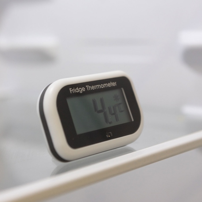 https://thermometer.co.uk/5141-square_large_default/digital-fridge-thermometer-with-safety-zone-indicator.jpg