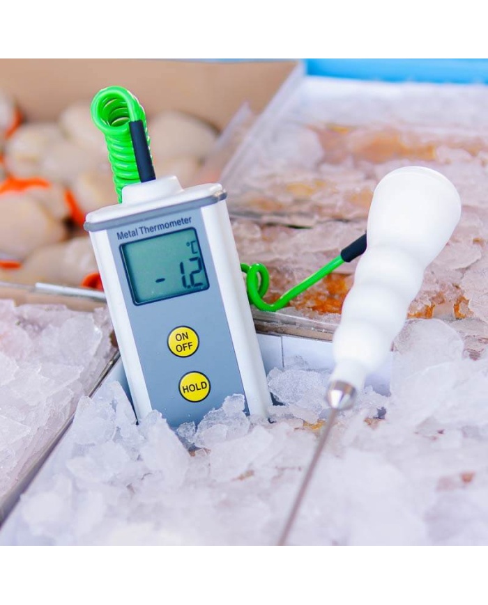 The CaterTemp Metal hand held thermometer