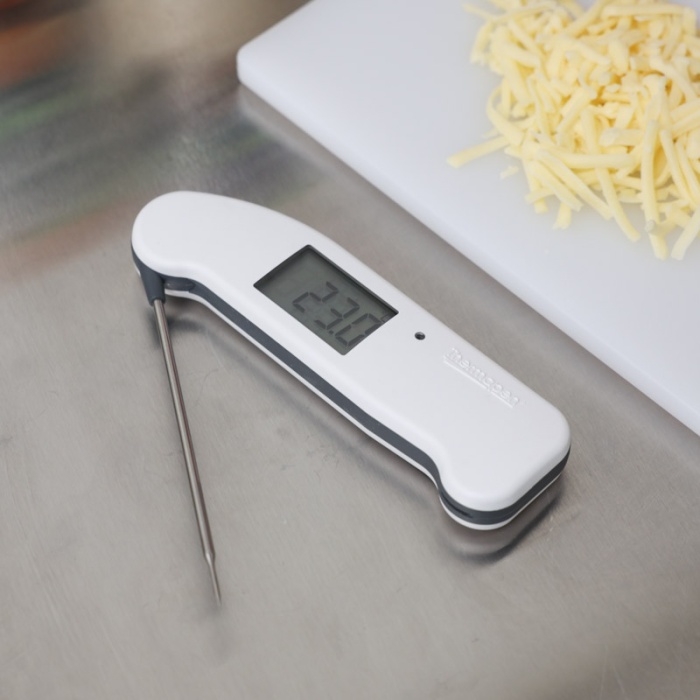 235-417 Thermapen One Thermometer - White