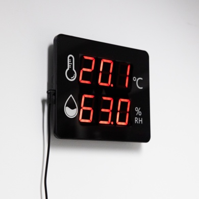 825-882 - WM20 Wall Mounted Thermometer & Hygrometer