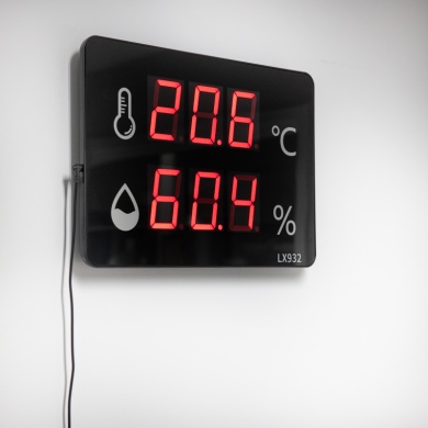 825-884 - WM40 Wall Mounted Thermometer & Hygrometer
