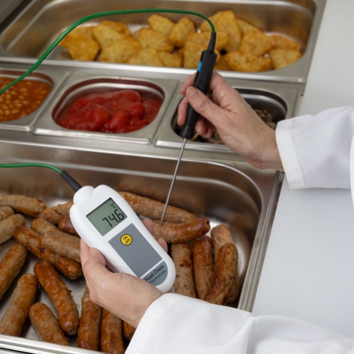 ETI 221-048 Food & Catering Thermometer with Penetration Probe