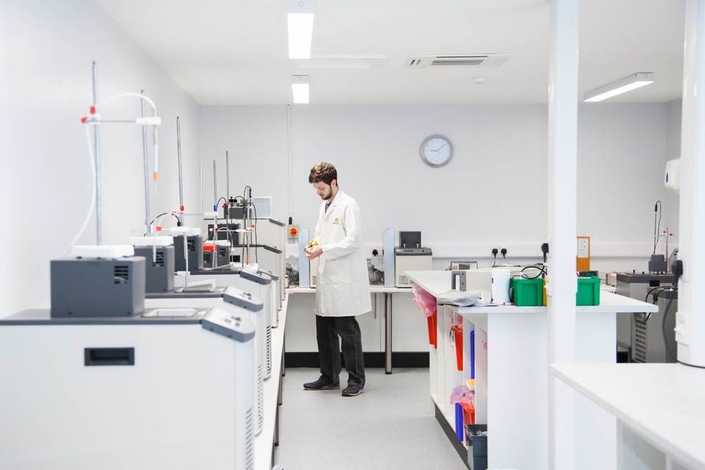ETI Opens State-of-the-Art UKAS Calibration Laboratory