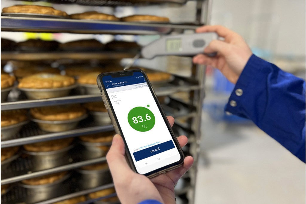 3 Ways Bluetooth Thermometers Improve Temperature Monitoring for Business