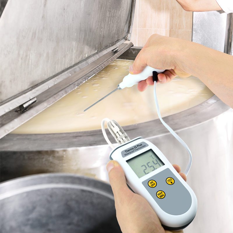 Therma 22 Plus - Waterproof Thermocouple & Thermistor Thermometer