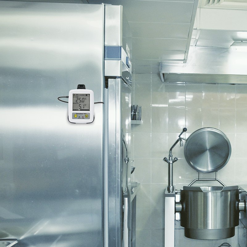 ThermaData® WiFi Logger with Probe & Internal Sensor