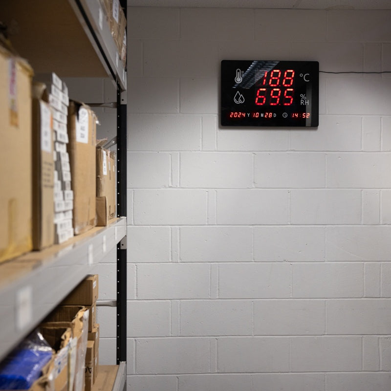 Wall Mounted Thermometer & Hygrometer - WM60 - 32 x 400 x 600 mm